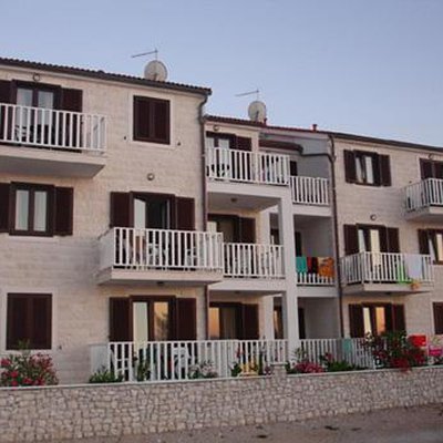 Apartments Vujic Azdajic